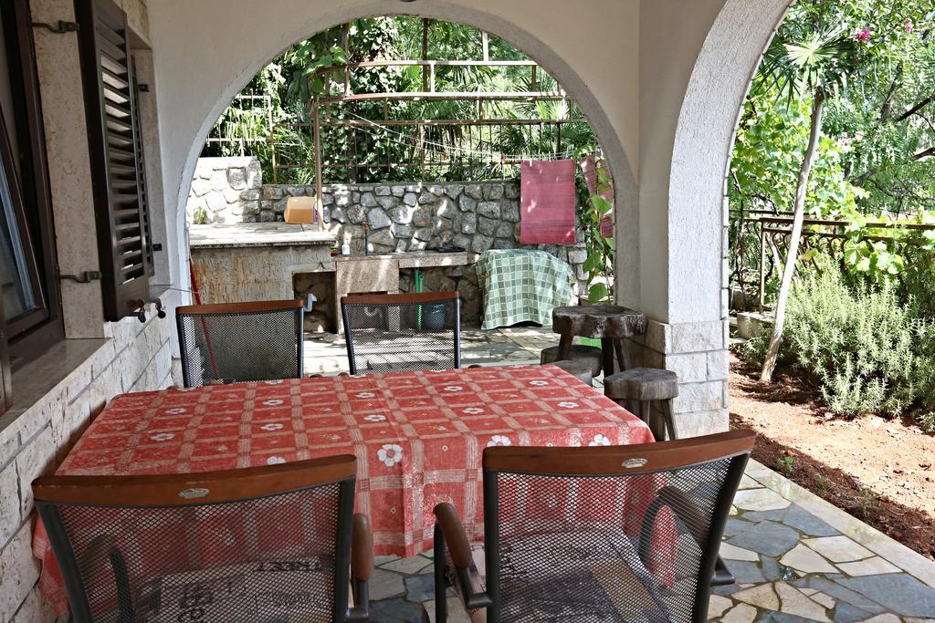 Villa Vera Icici Bagian luar foto